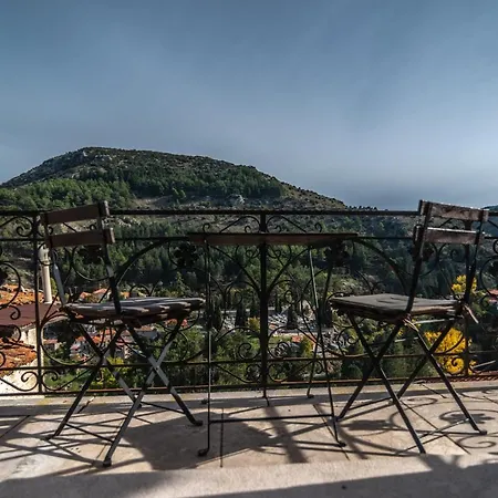 Proselinos Pensjonat 4*